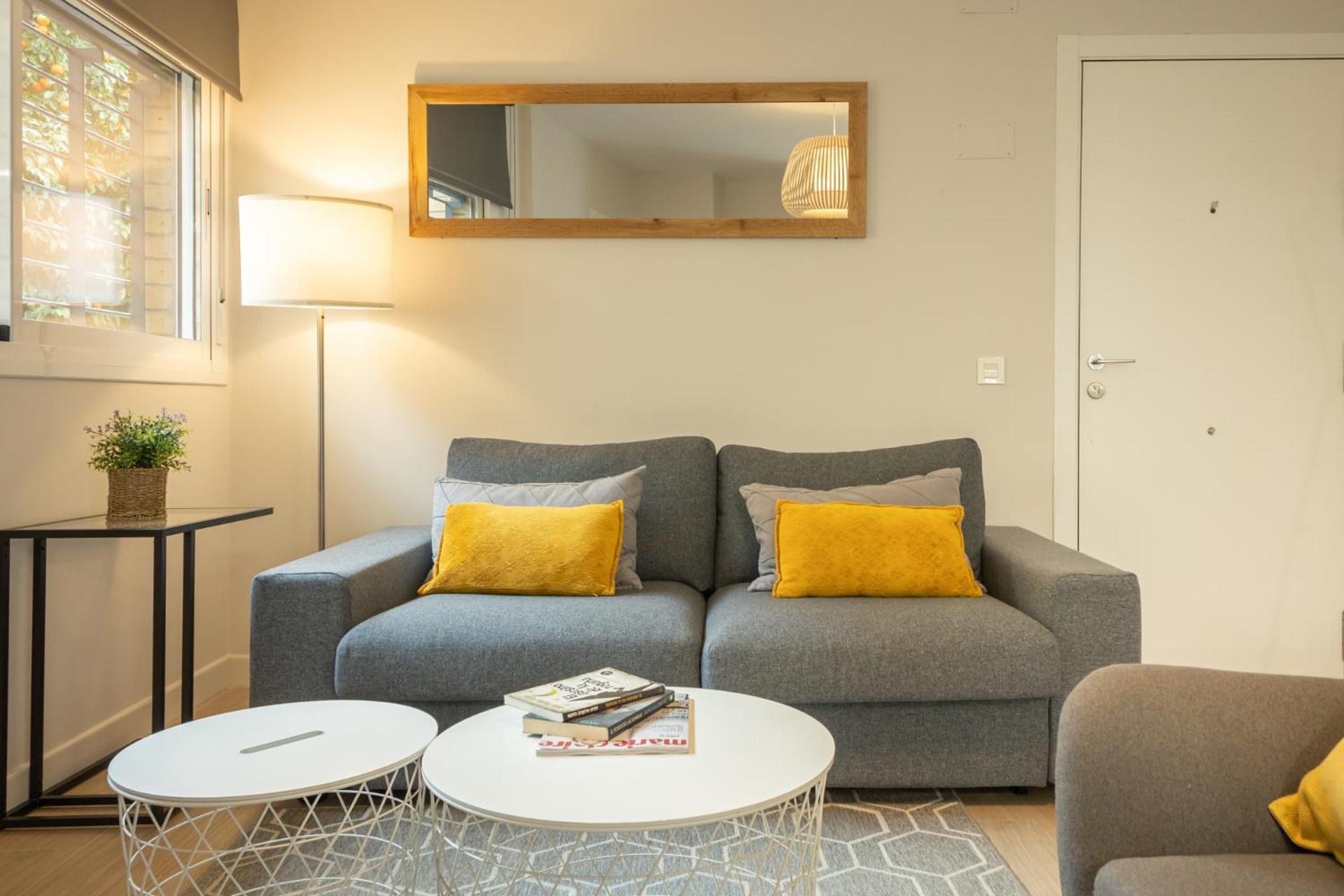 Charming Apartment With Private Patio At Plaza De Espana By Ocityzen Sevilla Exterior foto